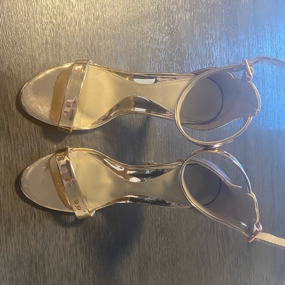 MISSGUIDED - rose gold heals - Picture 5 of 12